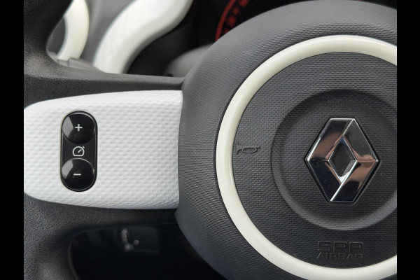 Renault Twingo 1.0 SCe Collection 2e Eigenaar,Airco,N.A.P,Zeer Zuinig,Weinig km,Apk tot 04-2026 Renault Twingo 1.0 SCe Collection 2e Eigenaar,Airco,N.A.P,Zeer Zuinig,Weinig km,Apk tot 04-2026