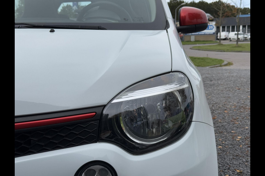 Renault Twingo 1.0 SCe Collection 2e Eigenaar,Airco,N.A.P,Zeer Zuinig,Weinig km,Apk tot 04-2026 Renault Twingo 1.0 SCe Collection 2e Eigenaar,Airco,N.A.P,Zeer Zuinig,Weinig km,Apk tot 04-2026