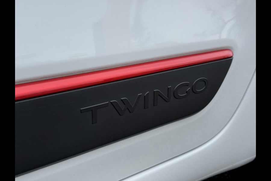 Renault Twingo 1.0 SCe Collection 2e Eigenaar,Airco,N.A.P,Zeer Zuinig,Weinig km,Apk tot 04-2026 Renault Twingo 1.0 SCe Collection 2e Eigenaar,Airco,N.A.P,Zeer Zuinig,Weinig km,Apk tot 04-2026