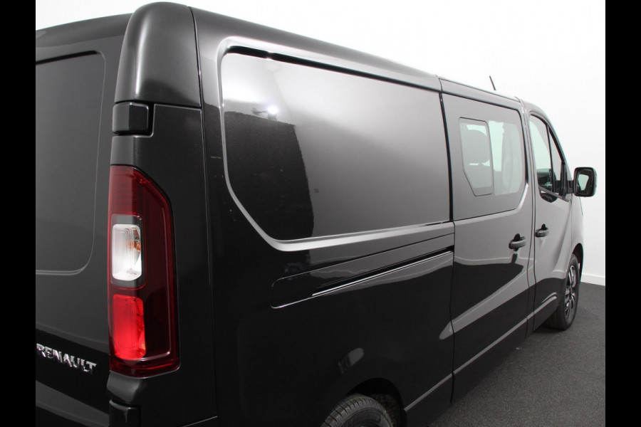 Renault Trafic 2.0 Blue dC1 150 EDC T29 L2H1 Extra Dubbele Cabine Navigatie Airco Lichtmetalen velgen Betimmering Trekhaak Camera Parkeer sensoren Dab