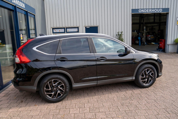 Honda CR-V 2.0 Elegance|Prijs rijklaar incl 12 mnd garantie| Trekhaak Camera Stoelverwarming Navi Clima