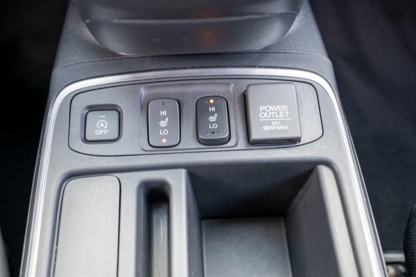 Honda CR-V 2.0 Elegance|Prijs rijklaar incl 12 mnd garantie| Trekhaak Camera Stoelverwarming Navi Clima