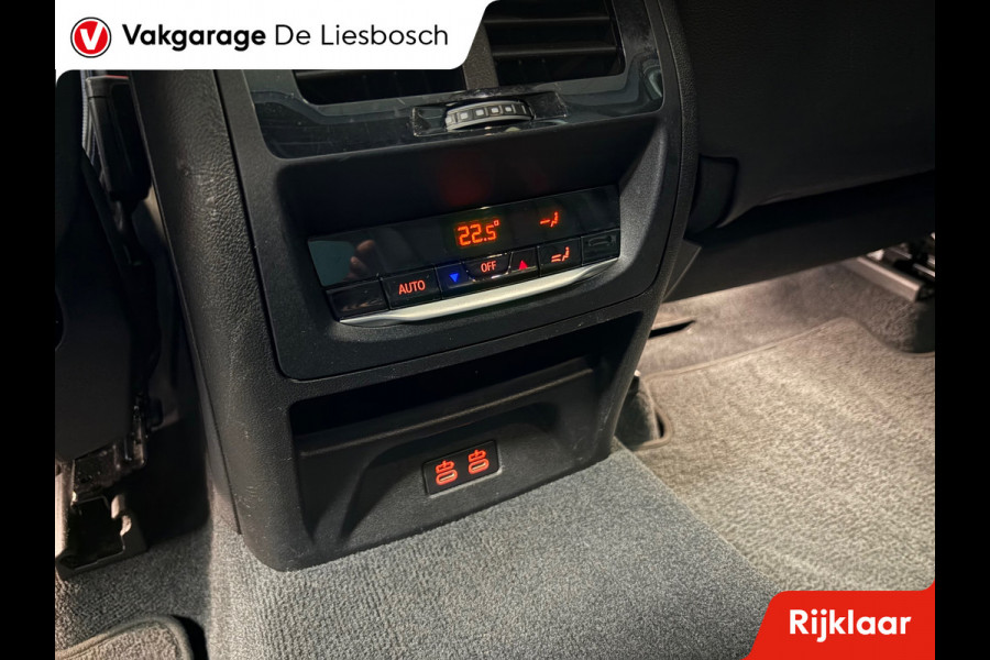 BMW X3 XDrive30e High Executive M-sport | sportstoelen | Head-up Display | Panorama-dak BMW X3 XDrive30e High Executive M-sport | sportstoelen | Head-up Display | Panorama-dak