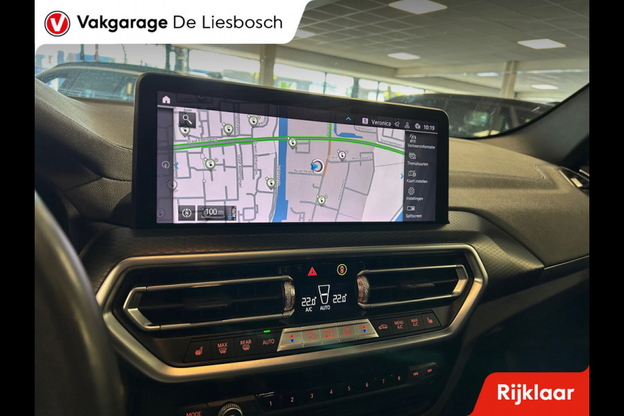 BMW X3 XDrive30e High Executive M-sport | sportstoelen | Head-up Display | Panorama-dak BMW X3 XDrive30e High Executive M-sport | sportstoelen | Head-up Display | Panorama-dak