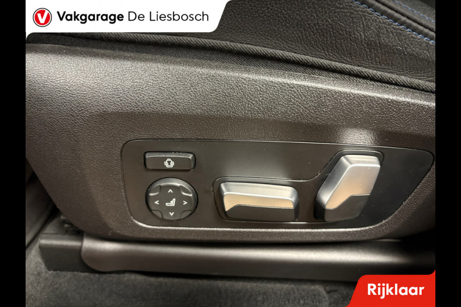 BMW X3 XDrive30e High Executive M-sport | sportstoelen | Head-up Display | Panorama-dak BMW X3 XDrive30e High Executive M-sport | sportstoelen | Head-up Display | Panorama-dak
