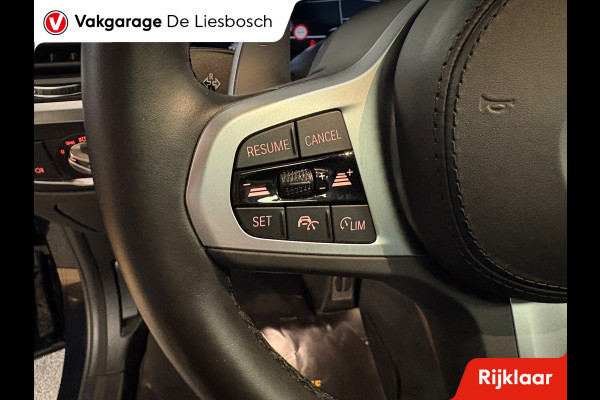 BMW X3 XDrive30e High Executive M-sport | sportstoelen | Head-up Display | Panorama-dak BMW X3 XDrive30e High Executive M-sport | sportstoelen | Head-up Display | Panorama-dak