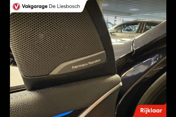 BMW X3 XDrive30e High Executive M-sport | sportstoelen | Head-up Display | Panorama-dak BMW X3 XDrive30e High Executive M-sport | sportstoelen | Head-up Display | Panorama-dak
