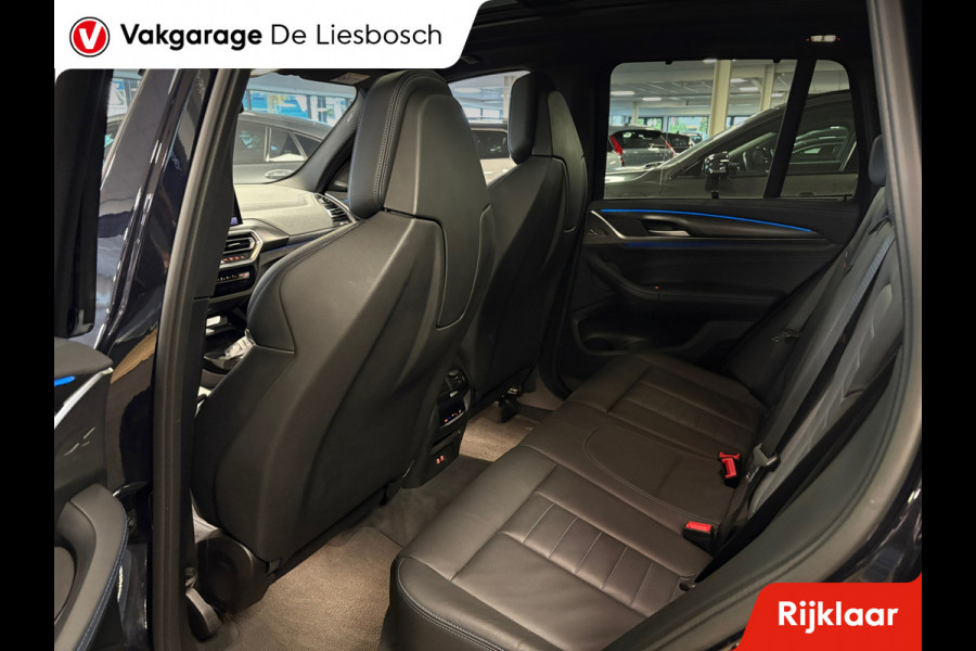 BMW X3 XDrive30e High Executive M-sport | sportstoelen | Head-up Display | Panorama-dak BMW X3 XDrive30e High Executive M-sport | sportstoelen | Head-up Display | Panorama-dak