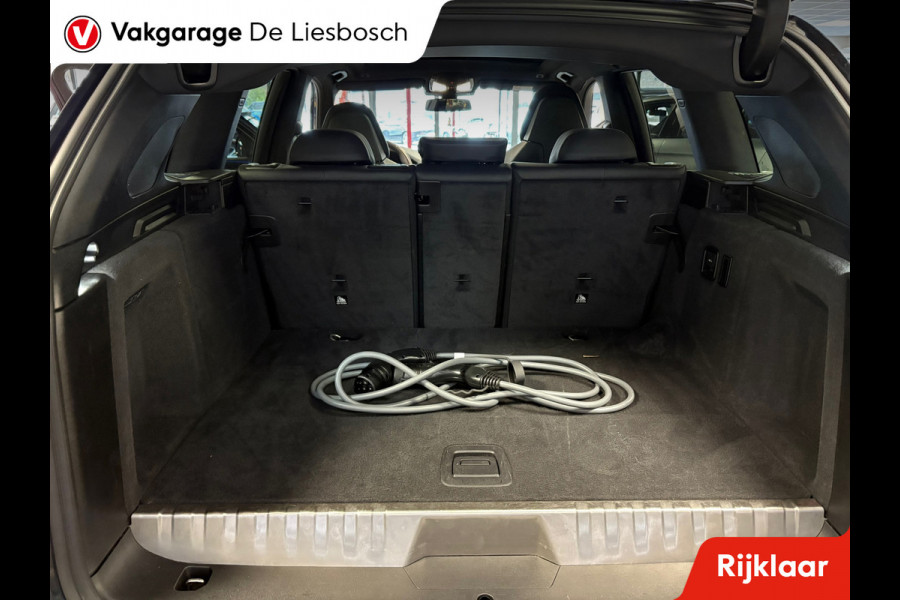 BMW X3 XDrive30e High Executive M-sport | sportstoelen | Head-up Display | Panorama-dak BMW X3 XDrive30e High Executive M-sport | sportstoelen | Head-up Display | Panorama-dak