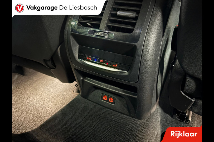 BMW X3 XDrive30e High Executive M-sport | sportstoelen | Head-up Display | Panorama-dak BMW X3 XDrive30e High Executive M-sport | sportstoelen | Head-up Display | Panorama-dak