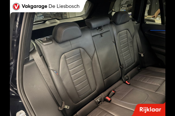 BMW X3 XDrive30e High Executive M-sport | sportstoelen | Head-up Display | Panorama-dak BMW X3 XDrive30e High Executive M-sport | sportstoelen | Head-up Display | Panorama-dak