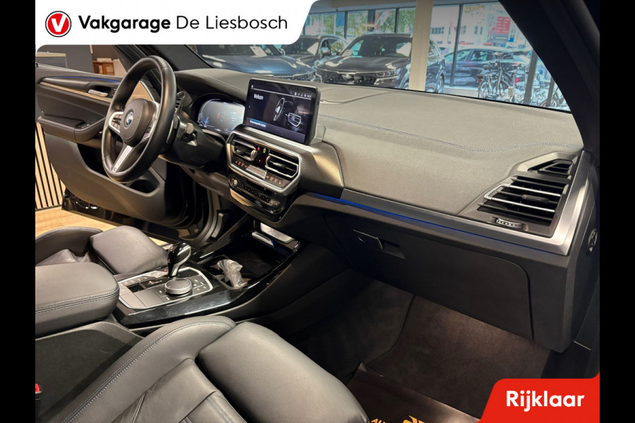 BMW X3 XDrive30e High Executive M-sport | sportstoelen | Head-up Display | Panorama-dak BMW X3 XDrive30e High Executive M-sport | sportstoelen | Head-up Display | Panorama-dak