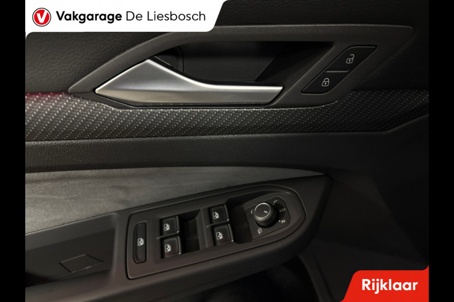 Volkswagen GOLF Variant 1.5 eTSI R-Line Business+/navi/camera/apple carplay/trekhaak