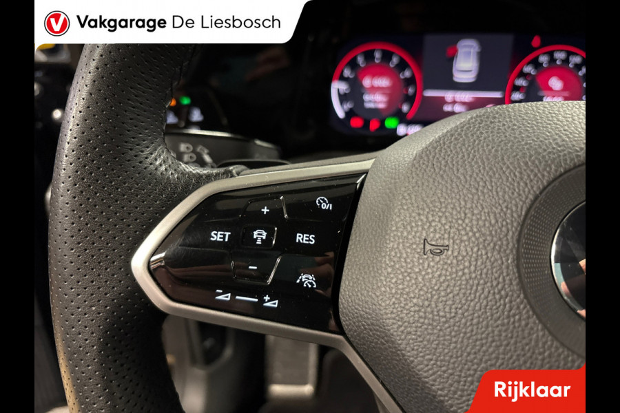 Volkswagen GOLF Variant 1.5 eTSI R-Line Business+/navi/camera/apple carplay/trekhaak