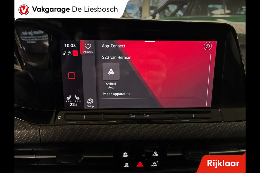 Volkswagen GOLF Variant 1.5 eTSI R-Line Business+/navi/camera/apple carplay/trekhaak