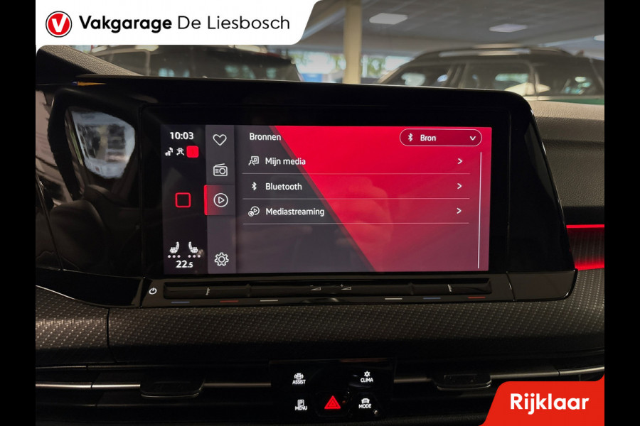 Volkswagen GOLF Variant 1.5 eTSI R-Line Business+/navi/camera/apple carplay/trekhaak