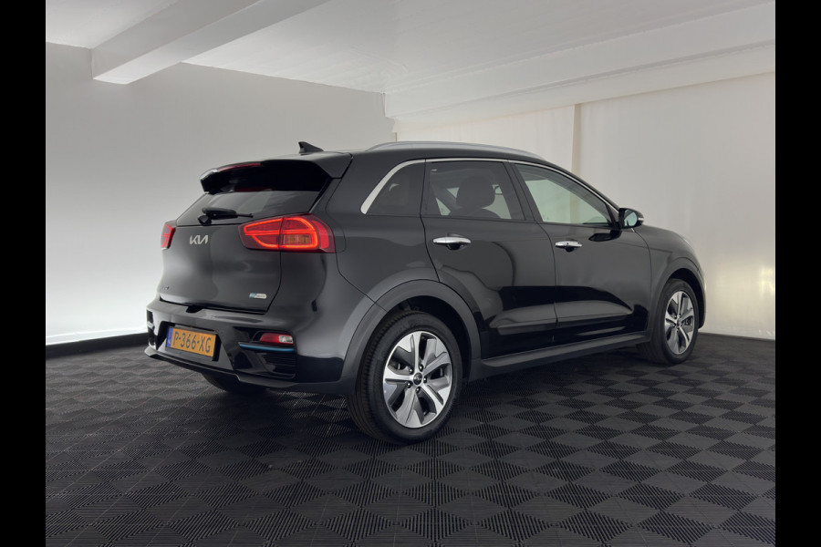 Kia e-Niro ExecutiveLine 64 kWh [ 3-Fase ] {SOH-100%} (INCL-BTW) Aut. *PANO | LUXURY-LEATHER | JBL-AUDIO | FULL-LED | NAVI-FULLMAP | DAB | ADAPTIVE-CRUISE | CAMERA | MEMORY-PACK | LANE-ASSIST | CCS-FASTLOADER | KEYLESS | DIGI-COCKPIT | 17"ALU*