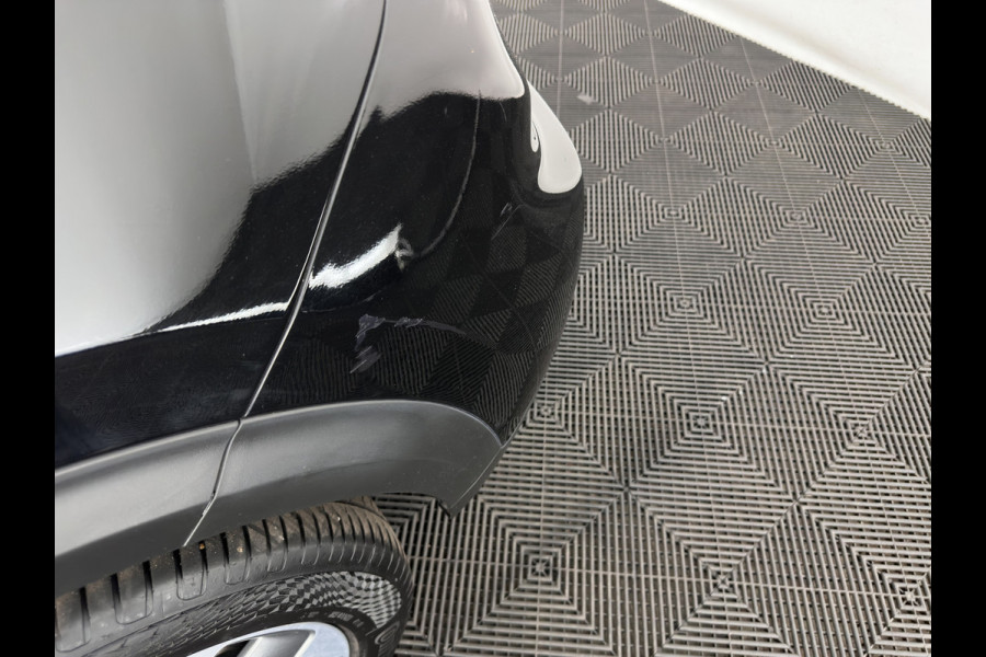Kia e-Niro ExecutiveLine 64 kWh [ 3-Fase ] {SOH-100%} (INCL-BTW) Aut. *PANO | LUXURY-LEATHER | JBL-AUDIO | FULL-LED | NAVI-FULLMAP | DAB | ADAPTIVE-CRUISE | CAMERA | MEMORY-PACK | LANE-ASSIST | CCS-FASTLOADER | KEYLESS | DIGI-COCKPIT | 17"ALU*