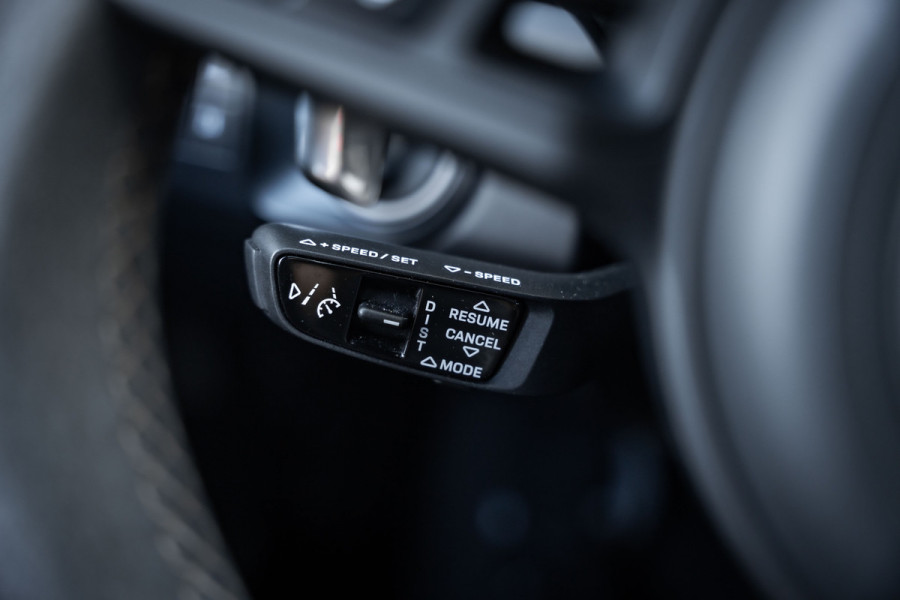 Porsche Cayenne Coupé 4.0 Turbo GT - Origineel NL | Sport Chrono + | Keramisch | Burmester | Carbon Porsche Cayenne Coupé 4.0 Turbo GT - Origineel NL | Sport Chrono + | Keramisch | Burmester | Carbon