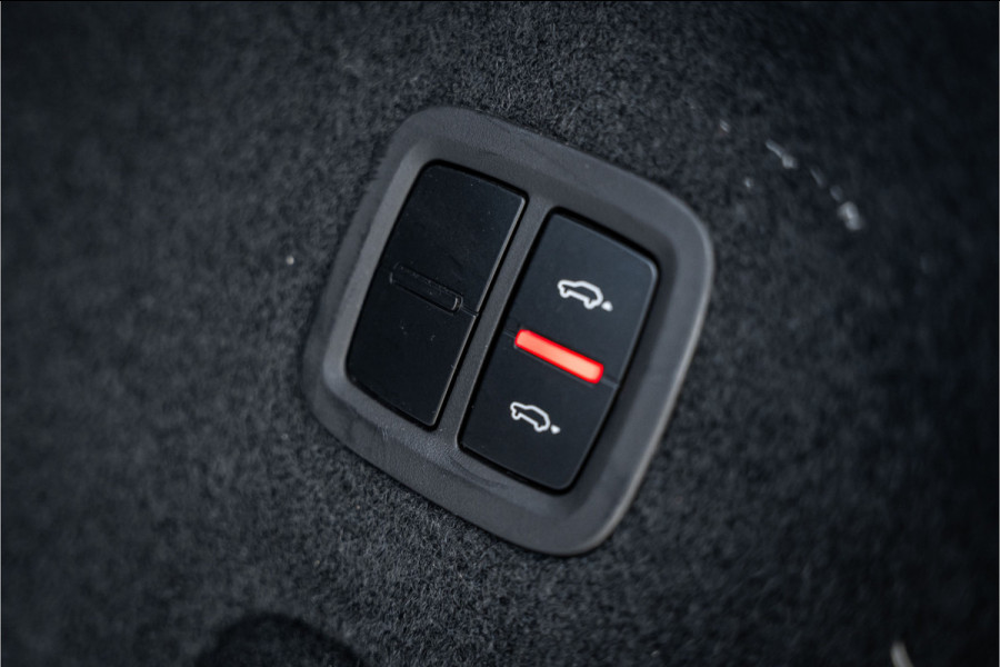 Porsche Cayenne Coupé 4.0 Turbo GT - Origineel NL | Sport Chrono + | Keramisch | Burmester | Carbon Porsche Cayenne Coupé 4.0 Turbo GT - Origineel NL | Sport Chrono + | Keramisch | Burmester | Carbon