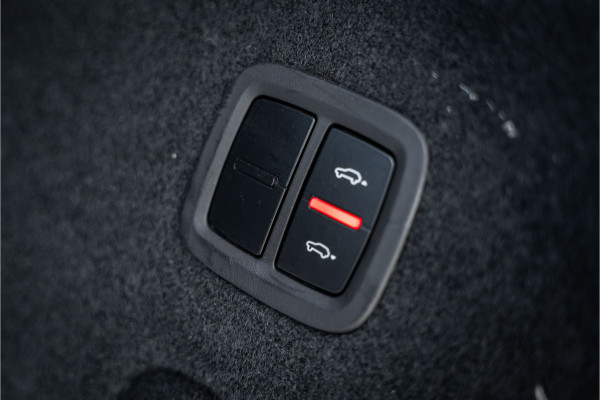 Porsche Cayenne Coupé 4.0 Turbo GT - Origineel NL | Sport Chrono + | Keramisch | Burmester | Carbon Porsche Cayenne Coupé 4.0 Turbo GT - Origineel NL | Sport Chrono + | Keramisch | Burmester | Carbon