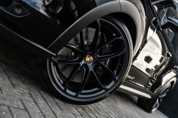 Porsche Cayenne Coupé 4.0 Turbo GT - Origineel NL | Sport Chrono + | Keramisch | Burmester | Carbon Porsche Cayenne Coupé 4.0 Turbo GT - Origineel NL | Sport Chrono + | Keramisch | Burmester | Carbon