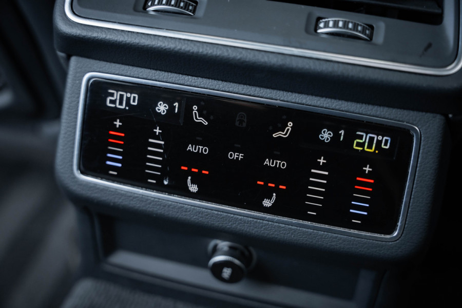 Audi RS6 Avant TFSI quattro - Urban Pakket | RS Dynamic + | Panorama | B&O | Stoelkoeling Audi RS6 Avant TFSI quattro - Urban Pakket | RS Dynamic + | Panorama | B&O | Stoelkoeling