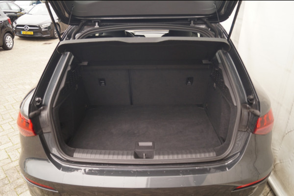 Audi A3 Sportback 30 TFSI Automaat Advanced Edition -LEER-NAVI-ECC- Audi A3 Sportback 30 TFSI Automaat Advanced Edition -LEER-NAVI-ECC-