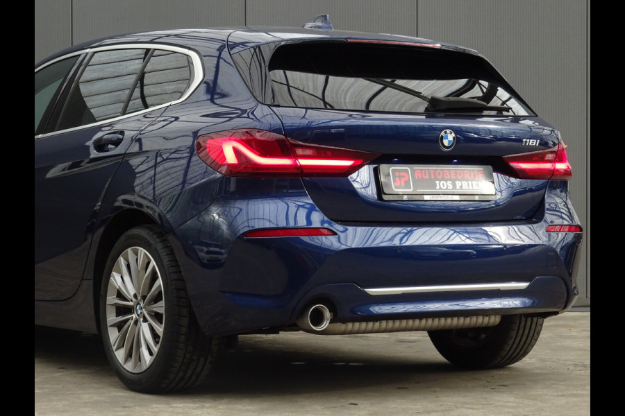 BMW 1-serie 118i High Executive Edition * CARPLAY * DEALER ONDERH. !!