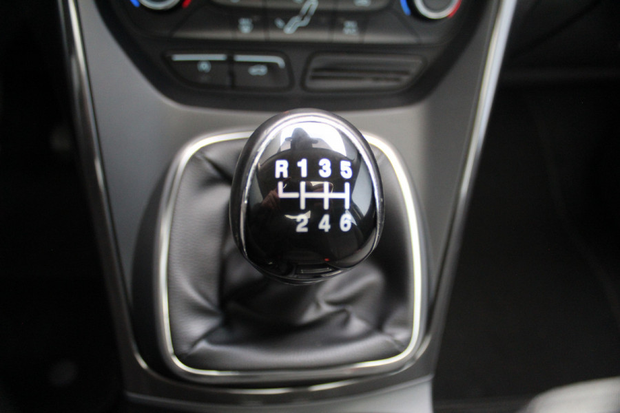 Ford C-MAX 1.0-125pk Titanium. Nette en goed onderhouden hoogzitter ! Volautm. airco dual, panoramadak, parkeersensoren, metallic lak,  telefoonvoorb., navigatie, LM wielen, Ford C-MAX 1.0-125pk Titanium. Nette en goed onderhouden hoogzitter ! Volautm. airco dual, panoramadak, parkeersensoren, metallic lak,  telefoonvoorb., navigatie, LM wielen,