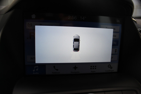 Ford C-MAX 1.0-125pk Titanium. Nette en goed onderhouden hoogzitter ! Volautm. airco dual, panoramadak, parkeersensoren, metallic lak,  telefoonvoorb., navigatie, LM wielen, Ford C-MAX 1.0-125pk Titanium. Nette en goed onderhouden hoogzitter ! Volautm. airco dual, panoramadak, parkeersensoren, metallic lak,  telefoonvoorb., navigatie, LM wielen,