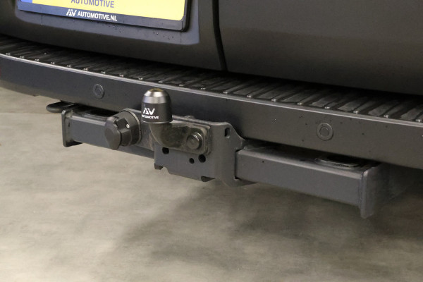 Ford Transit 350 2.0 TDCI L3H2 DC | Dubbel Cabine | CarPlay | Navigatie | Blind Spot | Stoelverwarming | Camera | DAB | Cruise control | Trekhaak | PDC V+A | BPM Vrij