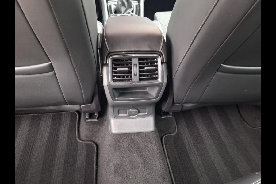 Škoda Kodiaq 1.5 TSI Business Edition 7p | Trekhaak 1.800kg! | LED | Camera | Android auto | Carplay | NAV | occasion