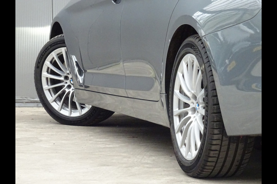 BMW 5 Serie Touring 530i High Executive * LED * GR NAVI * LEER !! BMW 5 Serie Touring 530i High Executive * LED * GR NAVI * LEER !!