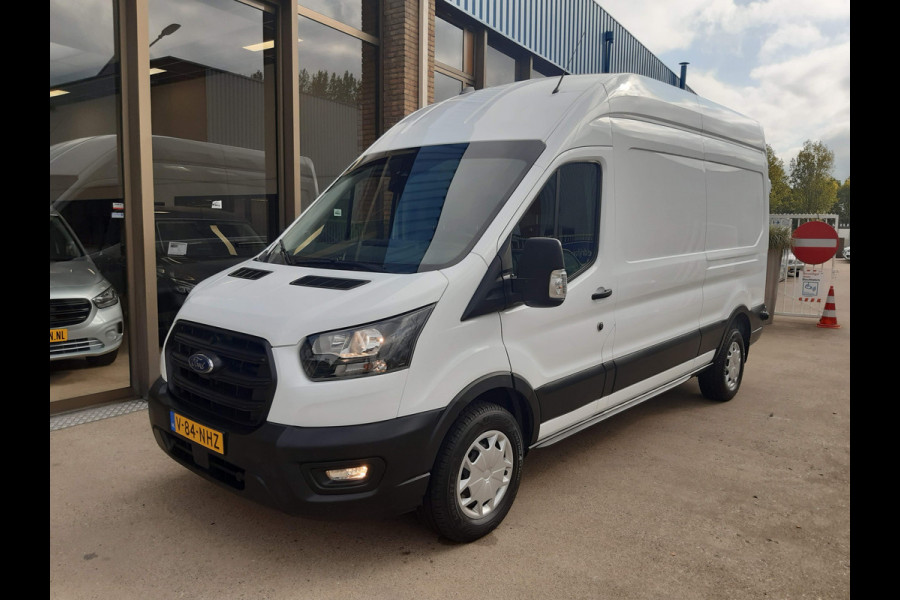 Ford Transit 2.0 TDCI 96Kw/130Pk L3H2 Airco Cruisecontrol Achteruitrijcamera 270graden doordraai achterdeuren Ford Transit 2.0 TDCI 96Kw/130Pk L3H2 Airco Cruisecontrol Achteruitrijcamera 270graden doordraai achterdeuren