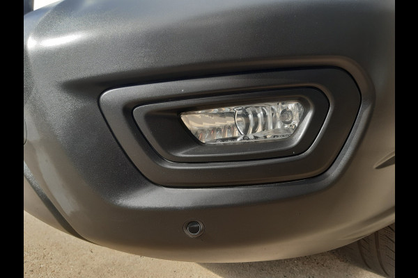 Ford Transit 2.0 TDCI 96Kw/130Pk L3H2 Airco Cruisecontrol Achteruitrijcamera 270graden doordraai achterdeuren Ford Transit 2.0 TDCI 96Kw/130Pk L3H2 Airco Cruisecontrol Achteruitrijcamera 270graden doordraai achterdeuren