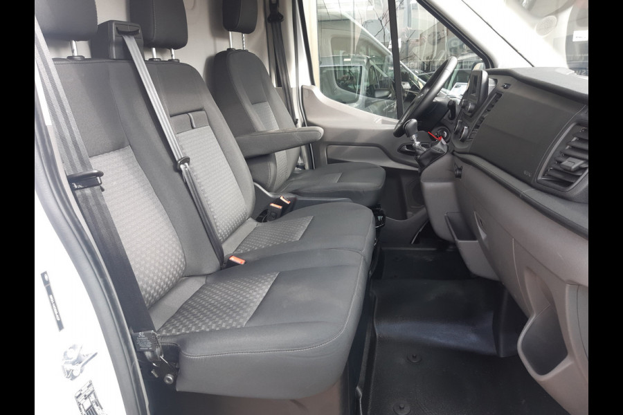 Ford Transit 2.0 TDCI 96Kw/130Pk L3H2 Airco Cruisecontrol Achteruitrijcamera 270graden doordraai achterdeuren Ford Transit 2.0 TDCI 96Kw/130Pk L3H2 Airco Cruisecontrol Achteruitrijcamera 270graden doordraai achterdeuren