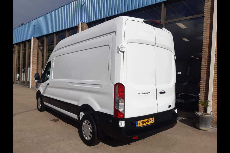 Ford Transit 2.0 TDCI 96Kw/130Pk L3H2 Airco Cruisecontrol Achteruitrijcamera 270graden doordraai achterdeuren Ford Transit 2.0 TDCI 96Kw/130Pk L3H2 Airco Cruisecontrol Achteruitrijcamera 270graden doordraai achterdeuren