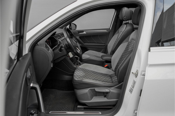 Volkswagen Tiguan 1.5 TSI R-Line Pano ACC 21" BTW Volkswagen Tiguan 1.5 TSI R-Line Pano ACC 21" BTW