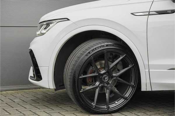Volkswagen Tiguan 1.5 TSI R-Line Pano ACC 21" BTW Volkswagen Tiguan 1.5 TSI R-Line Pano ACC 21" BTW