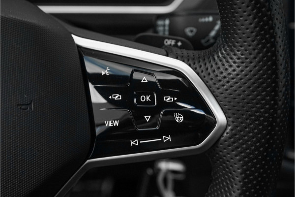 Volkswagen Tiguan 1.5 TSI R-Line Pano ACC 21" BTW Volkswagen Tiguan 1.5 TSI R-Line Pano ACC 21" BTW