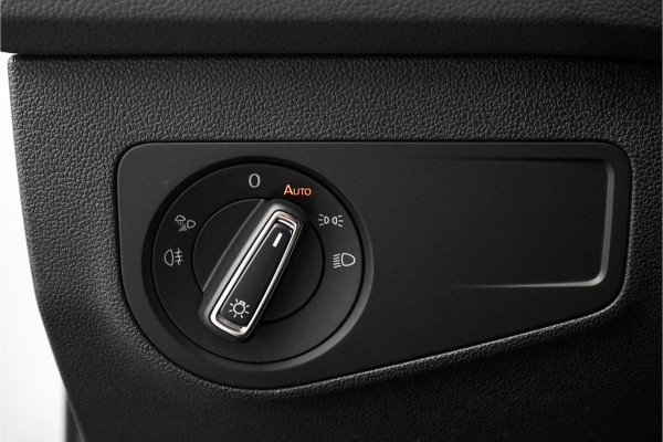 Volkswagen Tiguan 1.5 TSI R-Line Pano ACC 21" BTW Volkswagen Tiguan 1.5 TSI R-Line Pano ACC 21" BTW