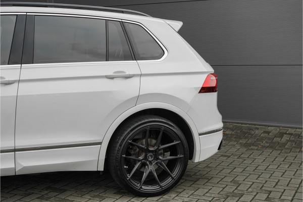 Volkswagen Tiguan 1.5 TSI R-Line Pano ACC 21" BTW Volkswagen Tiguan 1.5 TSI R-Line Pano ACC 21" BTW