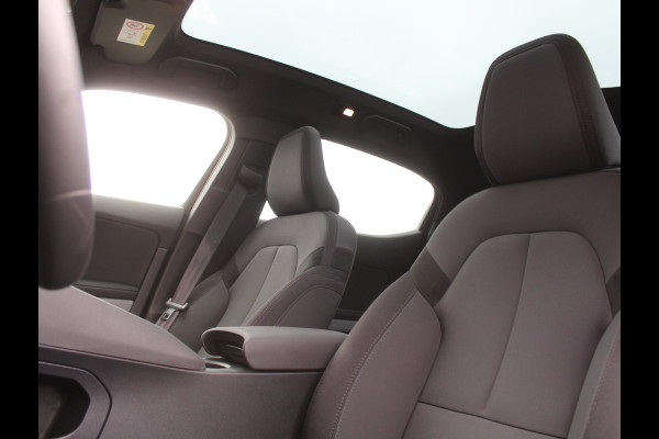 Polestar 2 Long Range Dual Motor Launch Edition 78kWh PANO | CARPLAY | LMV20 | ELECTRHAAK | 360CAMERA | STOELVERW | LED | PANODAK | WIFI