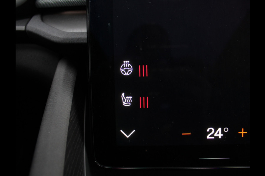 Polestar 2 Long Range Dual Motor Launch Edition 78kWh PANO | CARPLAY | LMV20 | ELECTRHAAK | 360CAMERA | STOELVERW | LED | PANODAK | WIFI