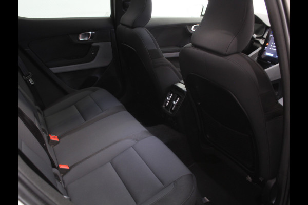 Polestar 2 Long Range Dual Motor Launch Edition 78kWh PANO | CARPLAY | LMV20 | ELECTRHAAK | 360CAMERA | STOELVERW | LED | PANODAK | WIFI