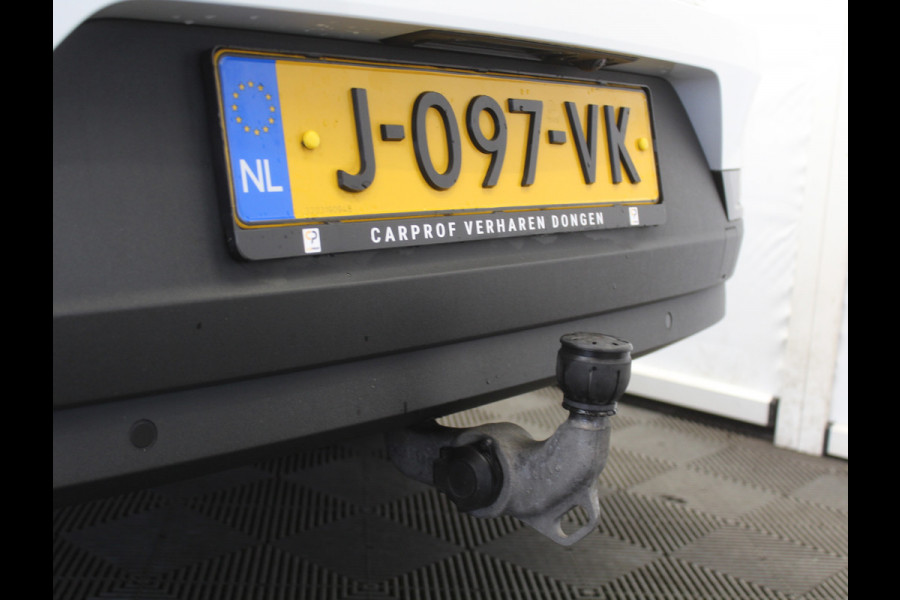 Polestar 2 Long Range Dual Motor Launch Edition 78kWh PANO | CARPLAY | LMV20 | ELECTRHAAK | 360CAMERA | STOELVERW | LED | PANODAK | WIFI