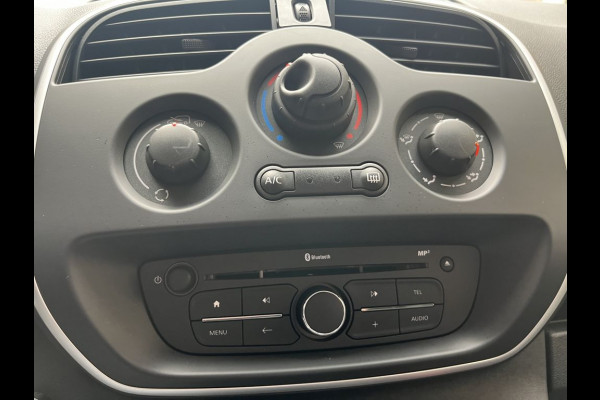 Renault Kangoo 1.5 dCi E6 R-link BPM Vrij! Lease €171 p/m, Airco, Navi , PDC, Trekhaak, Volledig onderhoudshistorie aanwezig Renault Kangoo 1.5 dCi E6 R-link BPM Vrij! Lease €171 p/m, Airco, Navi , PDC, Trekhaak, Volledig onderhoudshistorie aanwezig