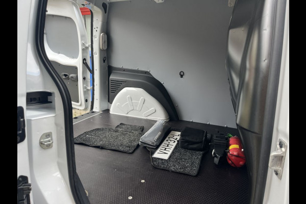 Renault Kangoo 1.5 dCi E6 R-link BPM Vrij! Lease €171 p/m, Airco, Navi , PDC, Trekhaak, Volledig onderhoudshistorie aanwezig Renault Kangoo 1.5 dCi E6 R-link BPM Vrij! Lease €171 p/m, Airco, Navi , PDC, Trekhaak, Volledig onderhoudshistorie aanwezig