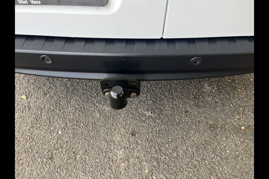 Renault Kangoo 1.5 dCi E6 R-link BPM Vrij! Lease €171 p/m, Airco, Navi , PDC, Trekhaak, Volledig onderhoudshistorie aanwezig Renault Kangoo 1.5 dCi E6 R-link BPM Vrij! Lease €171 p/m, Airco, Navi , PDC, Trekhaak, Volledig onderhoudshistorie aanwezig